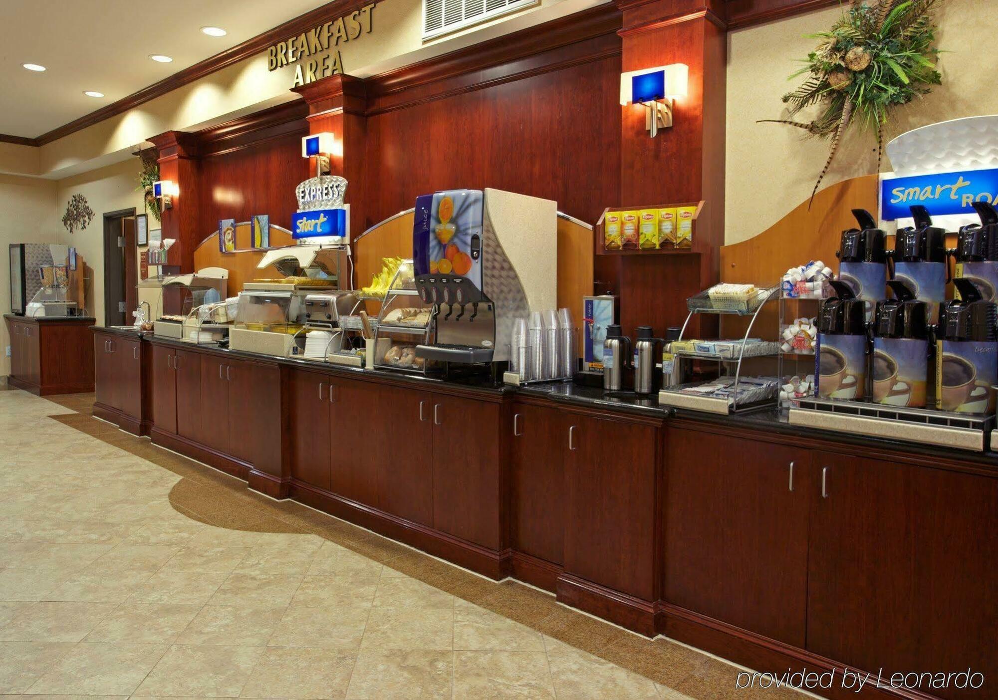 Holiday Inn Express & Suites Houston East By Ihg Étterem fotó